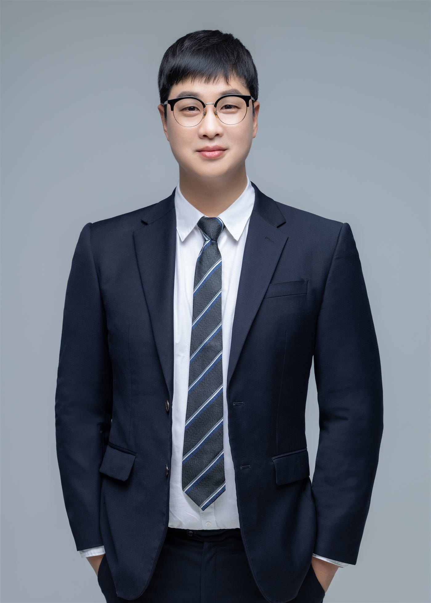 아마존 판매 경험을 설명하는 강사